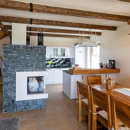 Landvilla Sinelia Premium Dietersdorf am Gnasbach Exterior photo